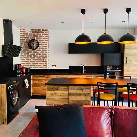Ferienwohnung La Terrasse Urbaine Épinal Exterior foto